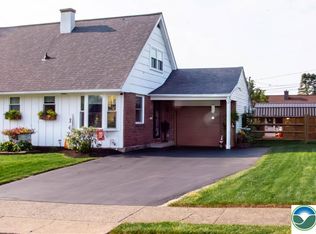 3427 Gail Ln, Whitehall, PA 18052