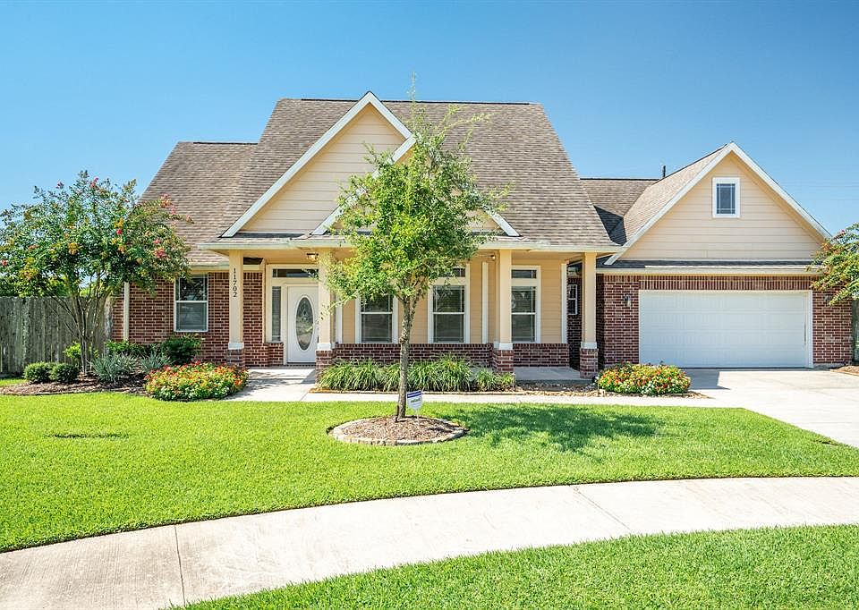 1st image of 11702 Diamond Ct