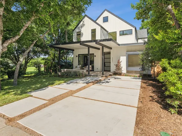2001 Thomas Pl, Fort Worth, TX 76107