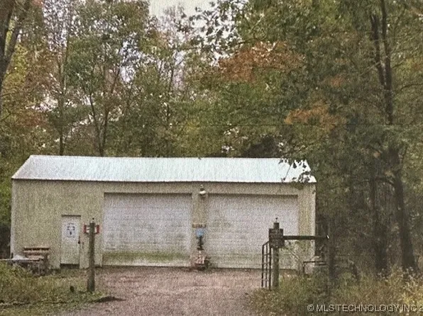 S 340th Ave, Wagoner, OK 74467
