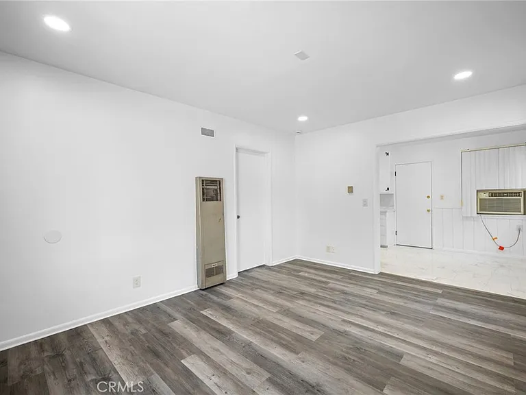 2025 Broadview Dr #A — Photo 5