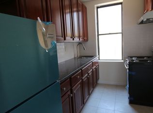 678 45th St APT 3E, Brooklyn, NY 11220