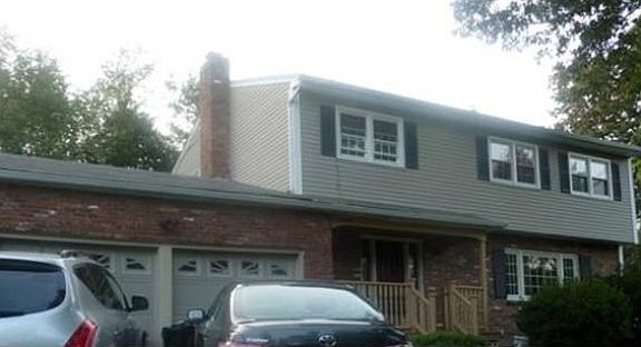 2nd image of 35 Clintonwood Dr