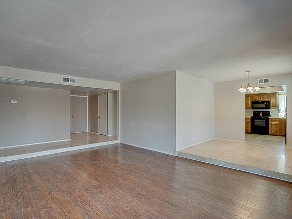 4th image of 5008 W Palo Verde Ave