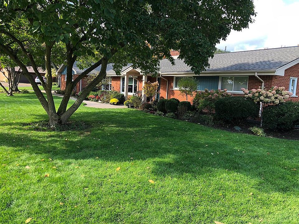 2nd image of 3150 Middlebury Ln