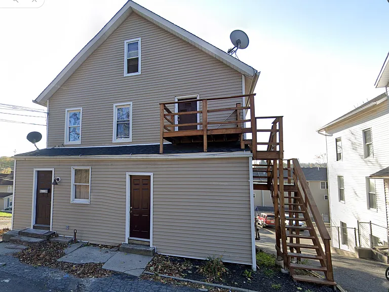 76 Town Hill Ave Bethel, CT 06801
