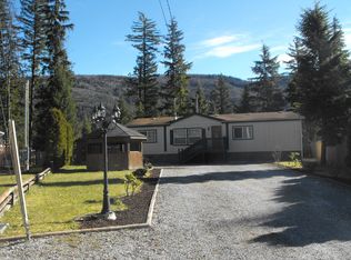 6257 Laurel Pl, Maple Falls, WA 98266