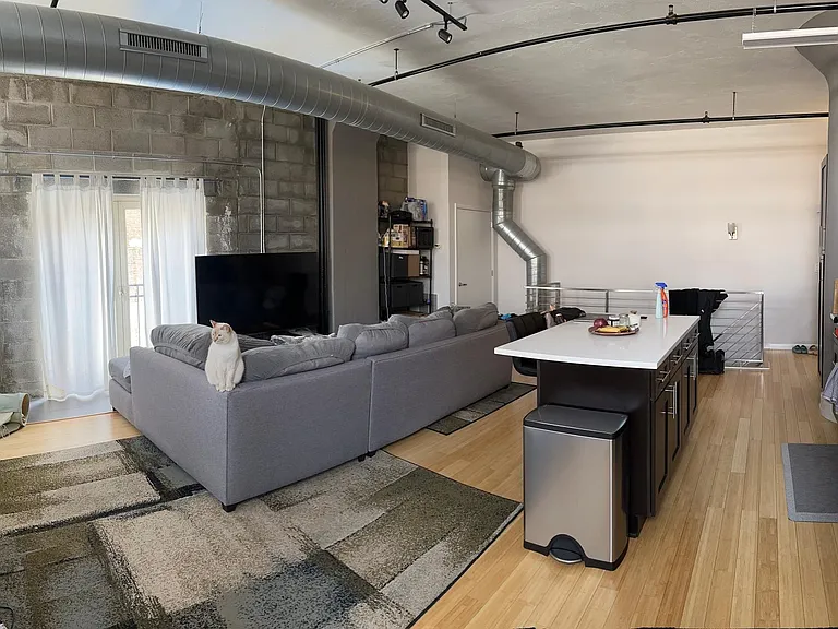 1220 Buttonwood St #106 — Photo 3