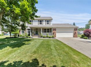 86 Schlemmer Rd, Lancaster, NY 14086