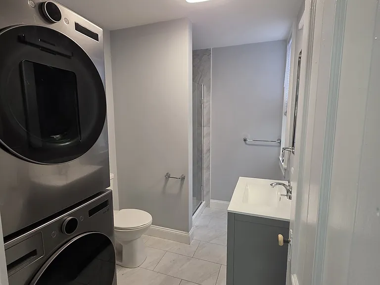 15 Tremlett St #1 — Photo 1
