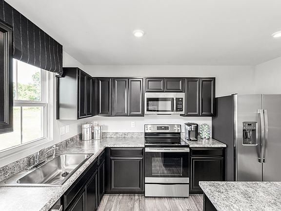 3rd image of 2757 Thornton Grove Blvd APT 105
