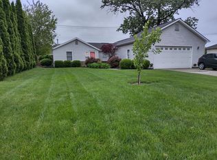 114 Chopin Ave, Troy, MI 48083