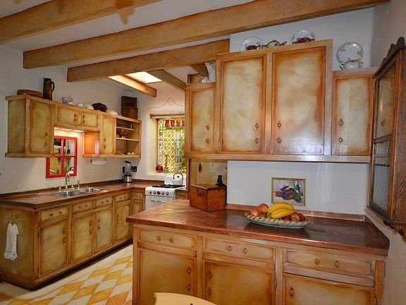5th image of 509 Camino Del Medio