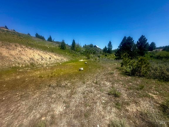 3rd image of Gold Fork Ridge Rd