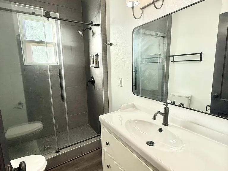 524 S Fannin Ave — Photo 10