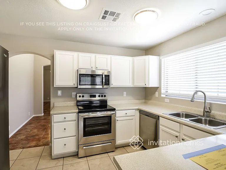 5307 W Campo Bello Dr — Photo 5