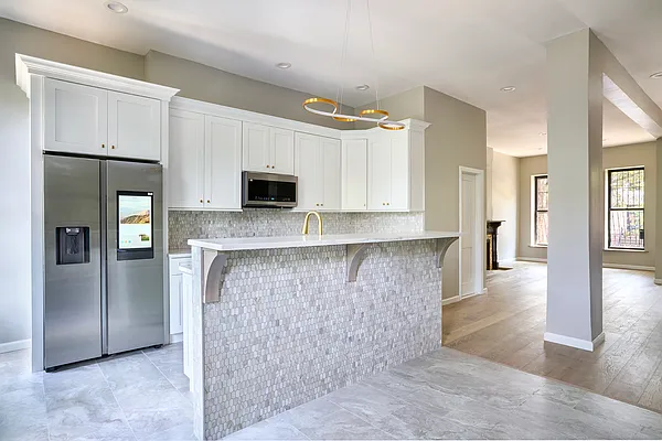 Rented by Compass | media 5