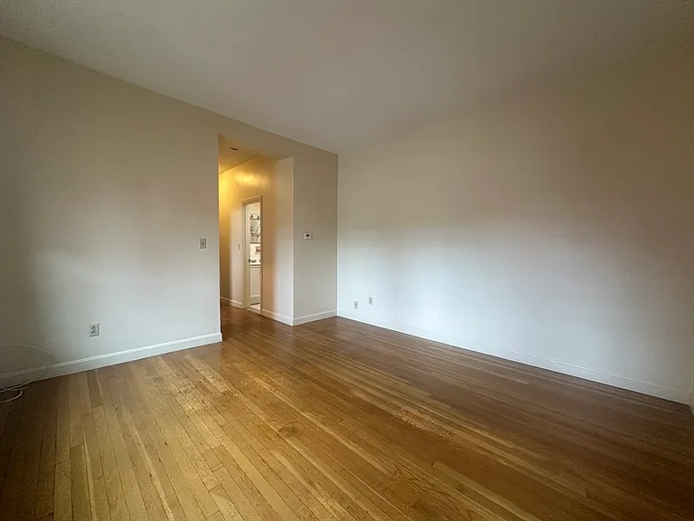 1242 Commonwealth Ave #42 — Photo 3