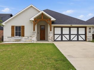 924 Rodgers Ave, Godley, TX 76044