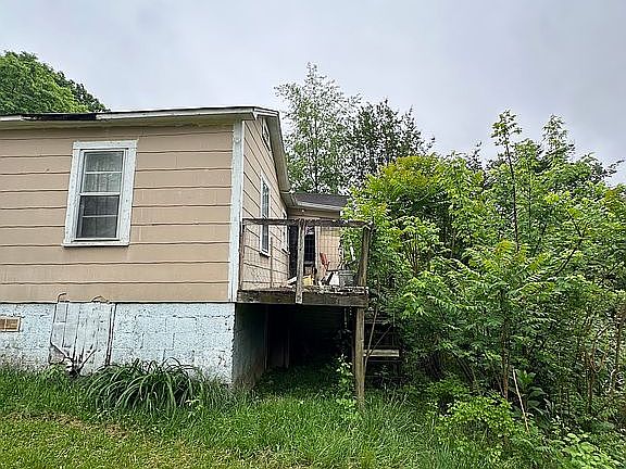 3rd image of 1644 Berkley St SW