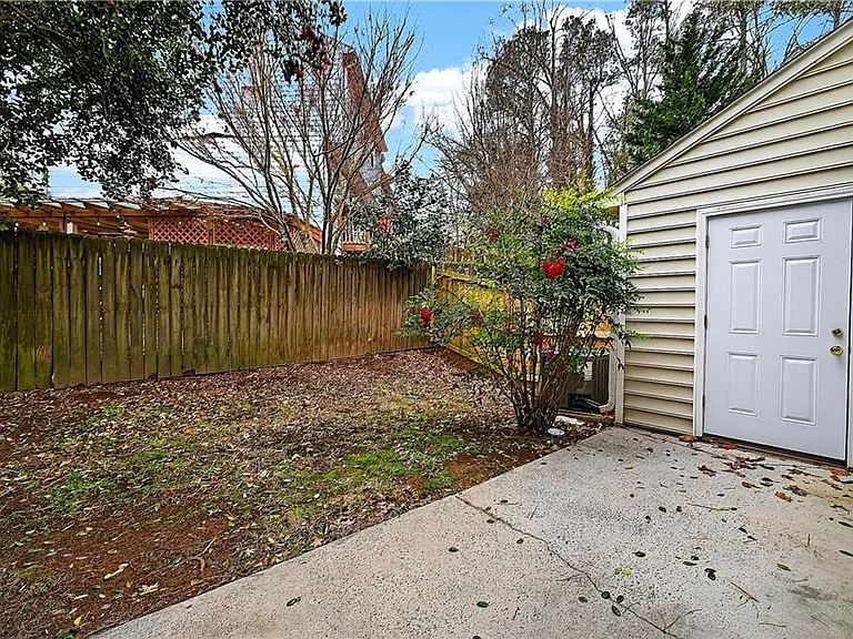 679 Anderson Walk — Photo 29