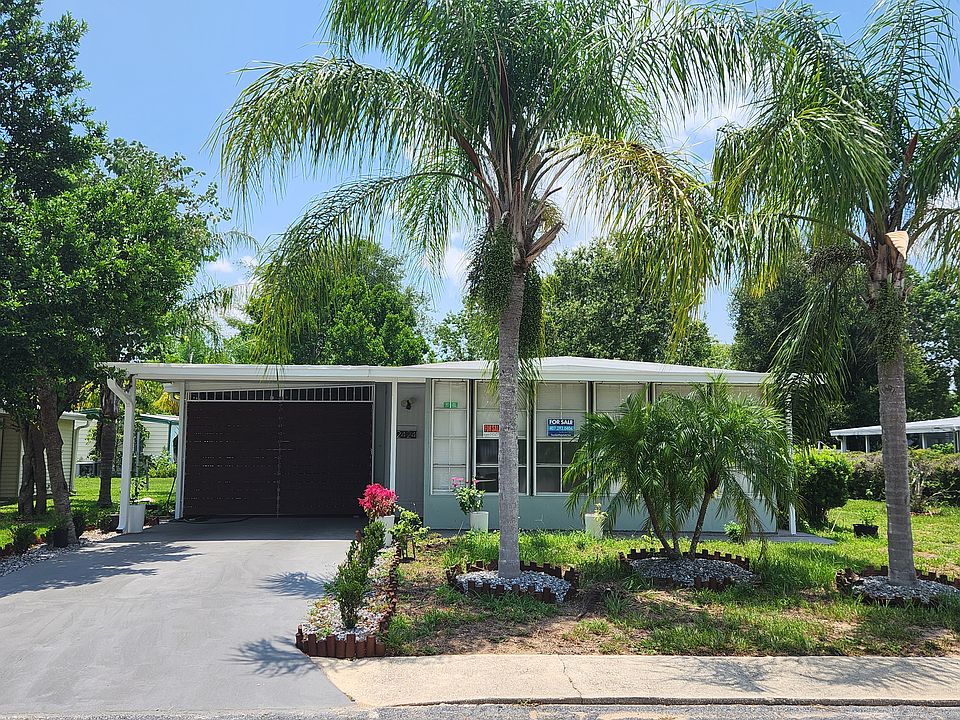 1st image of 2424 Capitol Ave