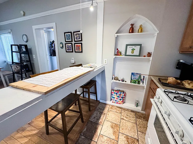202 Lake St #1 — Photo 13