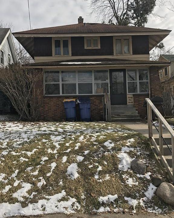 1st image of 2120 Stafford Ave SW