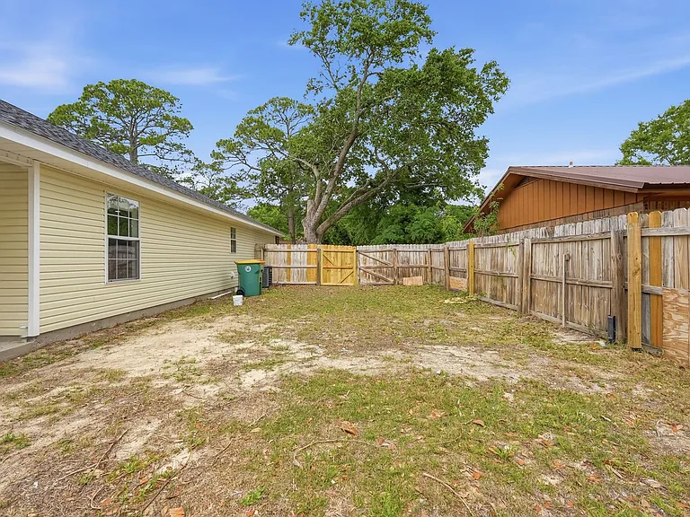 1755 Hopper St — Photo 50