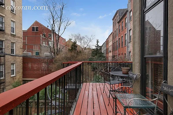 Sold by Corcoran | media 28