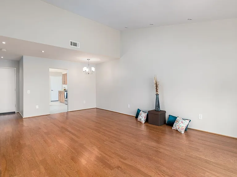 28146 Village 28 — Photo 4