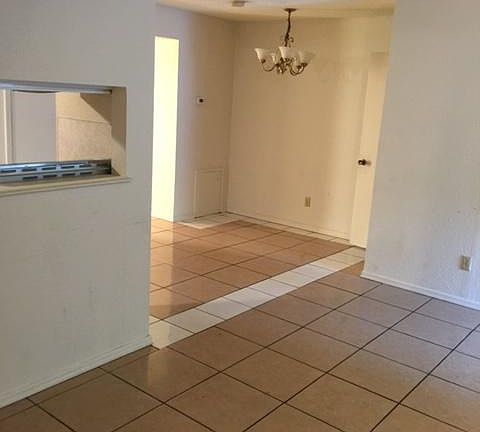 5th image of 1515 Westfield Cir