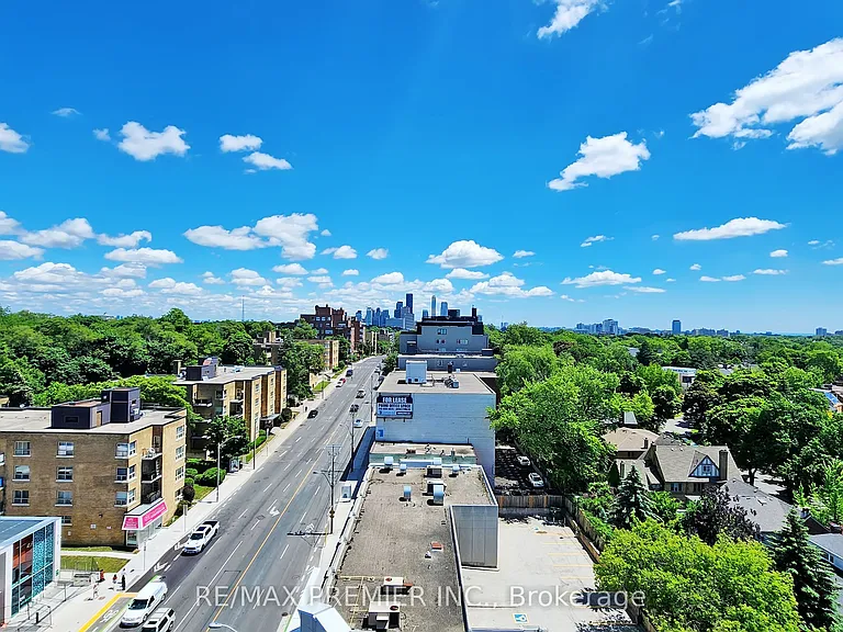 2020 Bathurst St #1116 — Photo 37