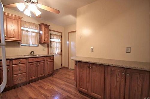 5th image of 3321 Kaywood Dr