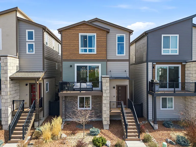4127 Parkwood Trl — Photo 2