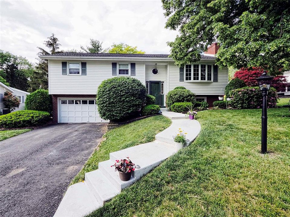 1st image of 55 Highland Dr