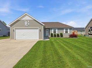 331 Marion Ave, Smiths Creek, MI 48074