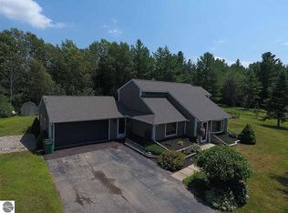 1721 Orchard Ln, West Branch, MI 48661