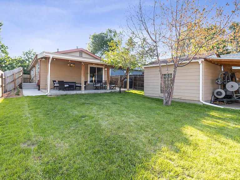 3900 Navajo St — Photo 21
