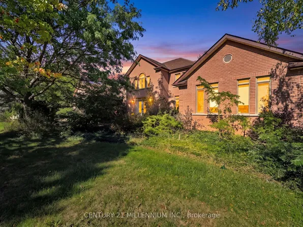 16 Tanglewood Dr, Caledon, ON L7K 0K5