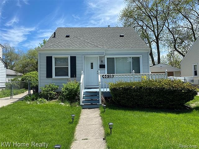 1st image of 4618 Mandalay Ave