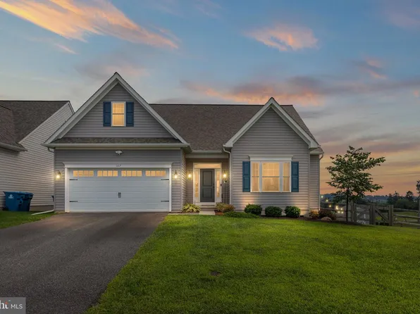 107 Hinson Dr, Oxford, PA 19363