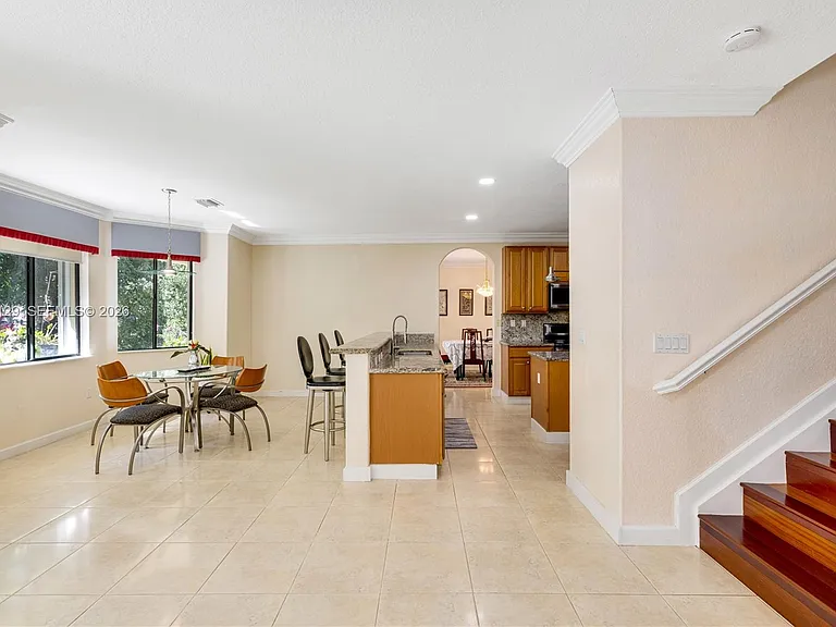 19086 SW 76th Ave — Photo 18