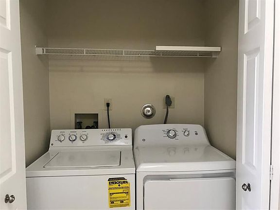 5th image of 10691 NW 14th St APT 255
