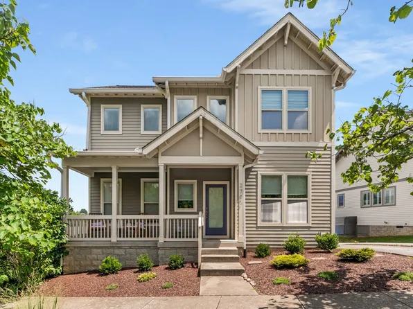 2705 Greenside Pl, Nashville, TN 37206