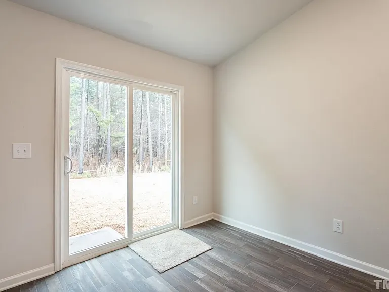 508 Turning Lake Dr — Photo 11