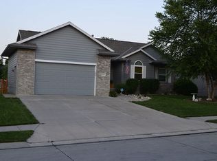 8111 S 167th St, Omaha, NE 68136