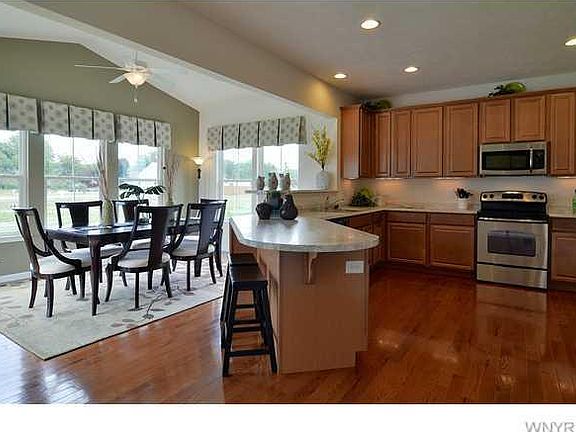 2nd image of 1 Conway Cir