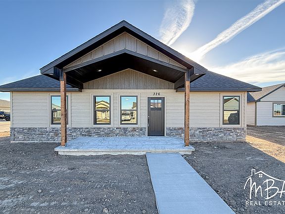 2nd image of 326 Rowland Cir