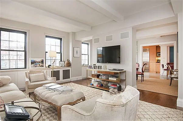 Rented by Buchbinder & Warren | media 1